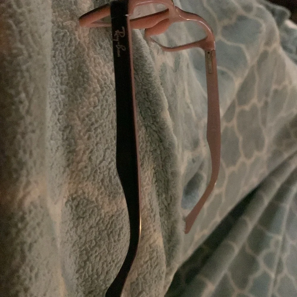 Authentic rayban glasses - Picture 3 of 4